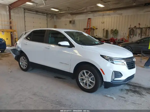 3GNAXUEV7NL225884 2022 CHEVROLET EQUINOX - Image 1