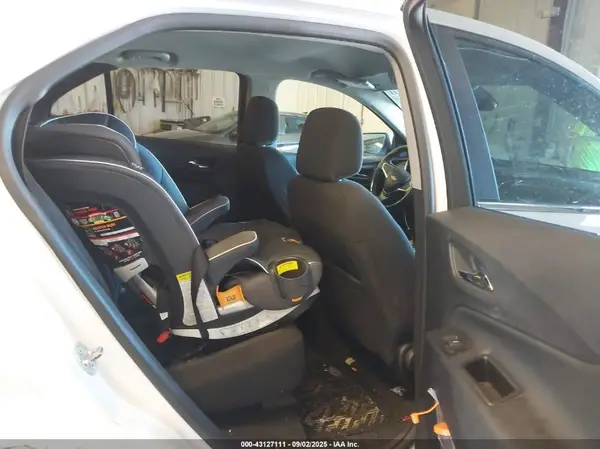3GNAXUEV7NL225884 2022 CHEVROLET EQUINOX - Image 8