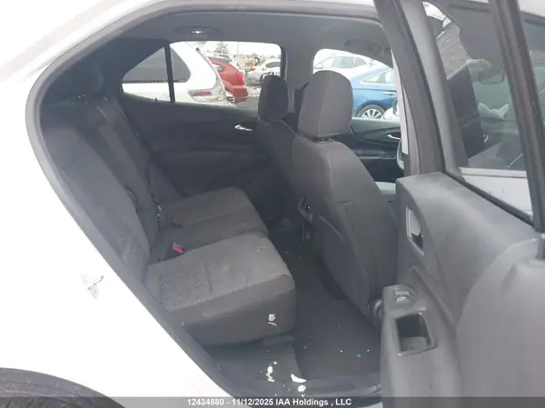 3GNAXUEV7NL245617 2022 CHEVROLET EQUINOX - Image 8