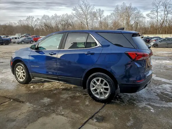 3GNAXUEV7NL268752 2022 CHEVROLET EQUINOX - Image 2