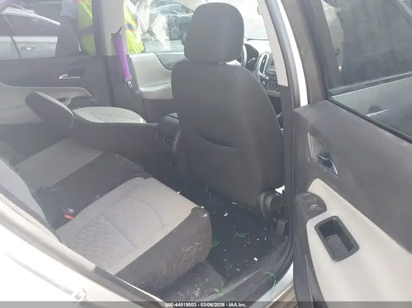 3GNAXUEV8KL108553 2019 CHEVROLET EQUINOX - Image 8