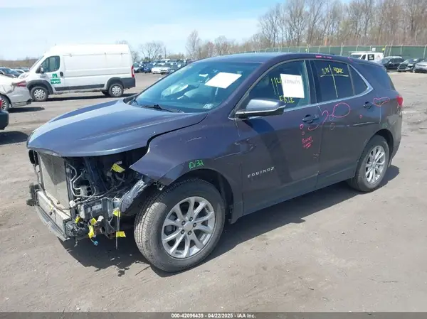 3GNAXUEV8KL246366 2019 CHEVROLET EQUINOX - Image 2
