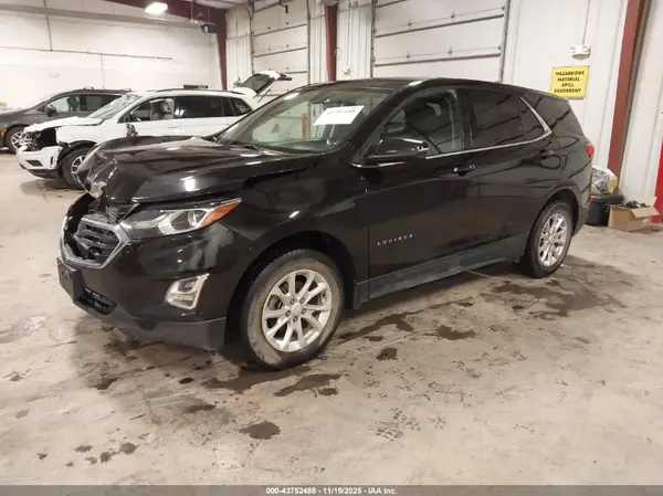 3GNAXUEV8KL295227 2019 CHEVROLET EQUINOX - Image 2