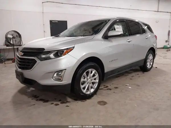 3GNAXUEV8KS587787 2019 CHEVROLET EQUINOX - Image 2
