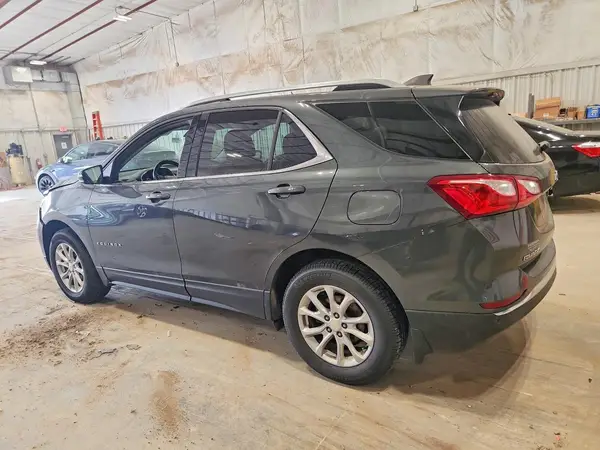 3GNAXUEV8KS656946 2019 CHEVROLET EQUINOX - Image 2