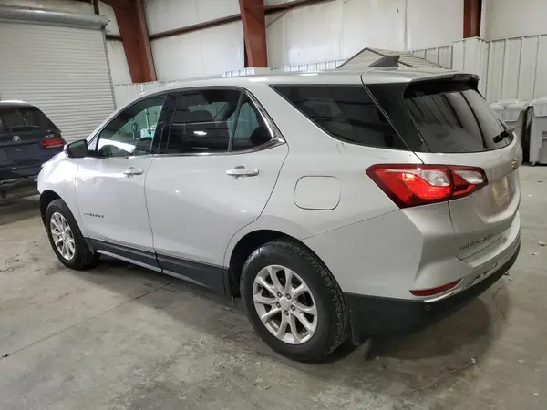 3GNAXUEV8LS552717 2020 CHEVROLET EQUINOX - Image 2