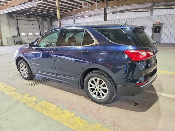 3GNAXUEV8LS617565 2020 CHEVROLET EQUINOX - Image 2