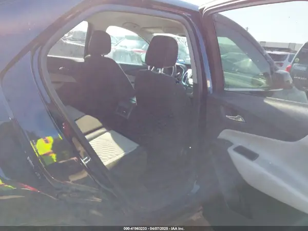 3GNAXUEV8LS681525 2020 CHEVROLET EQUINOX - Image 8