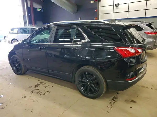 3GNAXUEV8ML326558 2021 CHEVROLET EQUINOX - Image 2