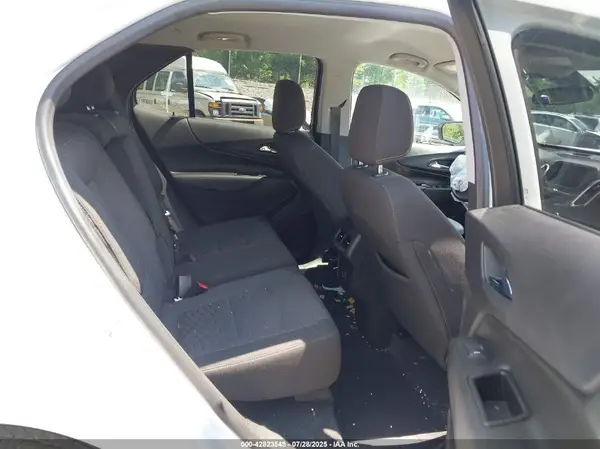 3GNAXUEV8ML369264 2021 CHEVROLET EQUINOX - Image 8