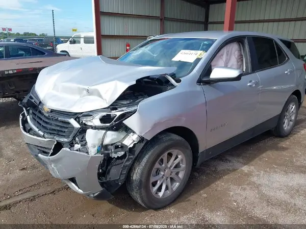 3GNAXUEV8MS106407 2021 CHEVROLET EQUINOX - Image 2