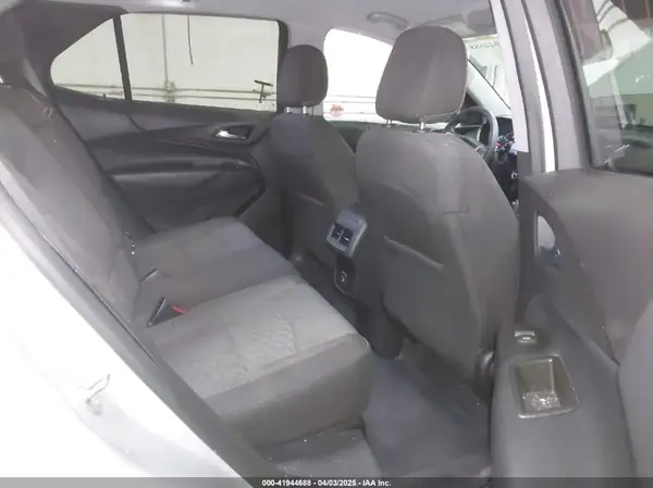 3GNAXUEV8MS116497 2021 CHEVROLET EQUINOX - Image 8