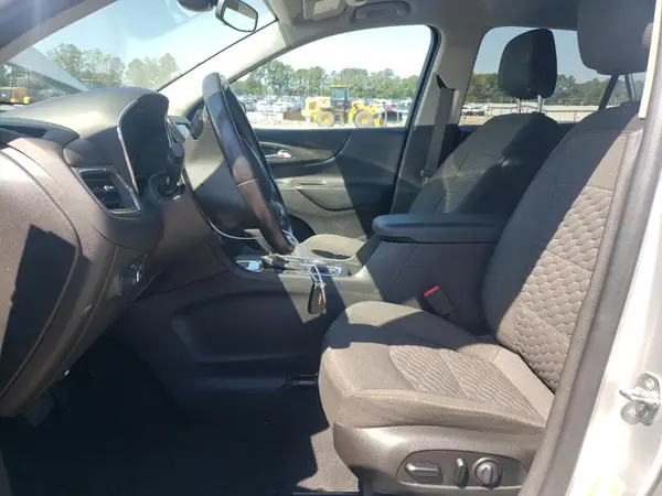 2021 CHEVROLET EQUINOX auction photo 7