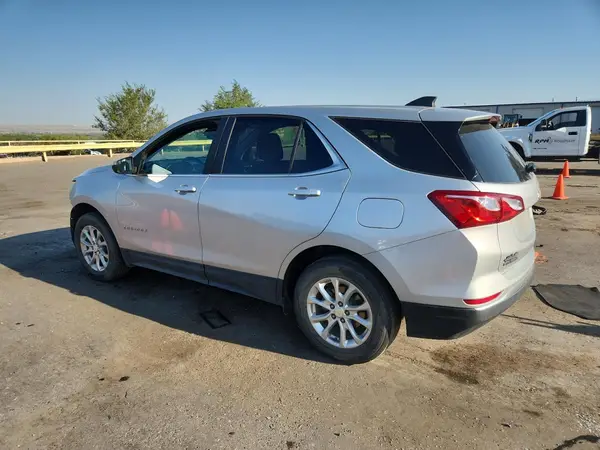 3GNAXUEV8MS174268 2021 CHEVROLET EQUINOX - Image 2