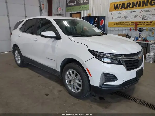 3GNAXUEV8NL231466 2022 CHEVROLET EQUINOX - Image 1