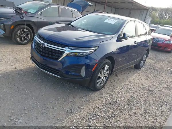 3GNAXUEV8NL238143 2022 CHEVROLET EQUINOX - Image 2