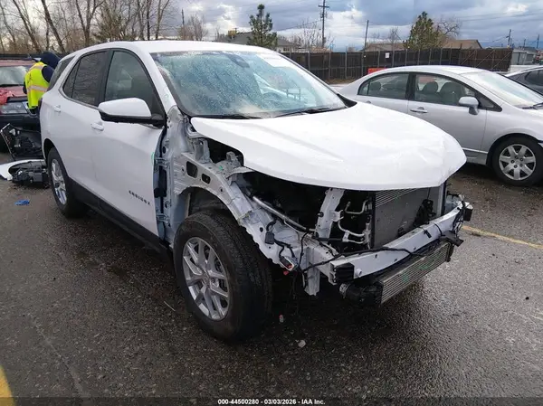 3GNAXUEV8NL239275 2022 CHEVROLET EQUINOX - Image 1