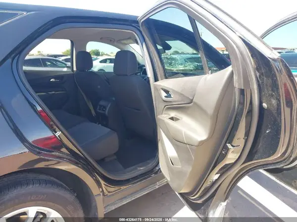 3GNAXUEV8NL239342 2022 CHEVROLET EQUINOX - Image 8