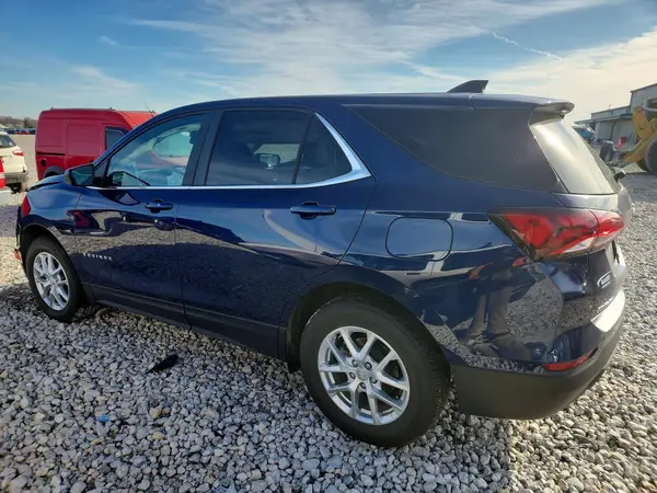 3GNAXUEV8NL246128 2022 CHEVROLET EQUINOX - Image 2