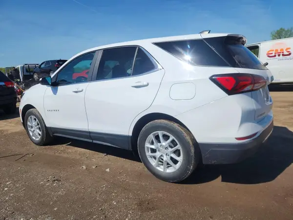 3GNAXUEV8NL253175 2022 CHEVROLET EQUINOX - Image 2