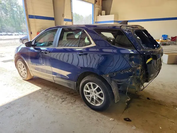 3GNAXUEV8NL263446 2022 CHEVROLET EQUINOX - Image 2