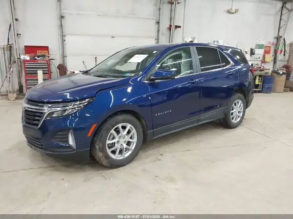 3GNAXUEV8NL302679 2022 CHEVROLET EQUINOX - Image 2