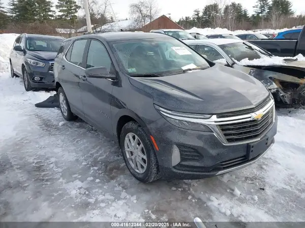 3GNAXUEV8NS215337 2022 CHEVROLET EQUINOX - Image 1