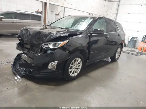 3GNAXUEV9KL260034 2019 CHEVROLET EQUINOX - Image 2