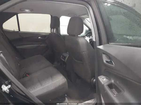 3GNAXUEV9KL260034 2019 CHEVROLET EQUINOX - Image 8