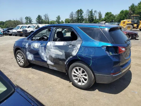 3GNAXUEV9LL182596 2020 CHEVROLET EQUINOX - Image 2