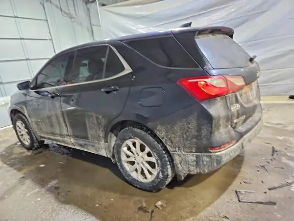 3GNAXUEV9LS544268 2020 CHEVROLET EQUINOX - Image 2