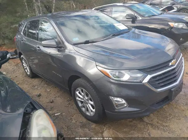 3GNAXUEV9LS599142 2020 CHEVROLET EQUINOX - Image 1