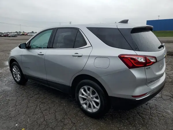 3GNAXUEV9LS723247 2020 CHEVROLET EQUINOX - Image 2
