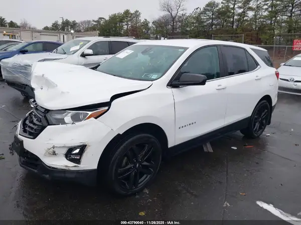 3GNAXUEV9ML348441 2021 CHEVROLET EQUINOX - Image 2