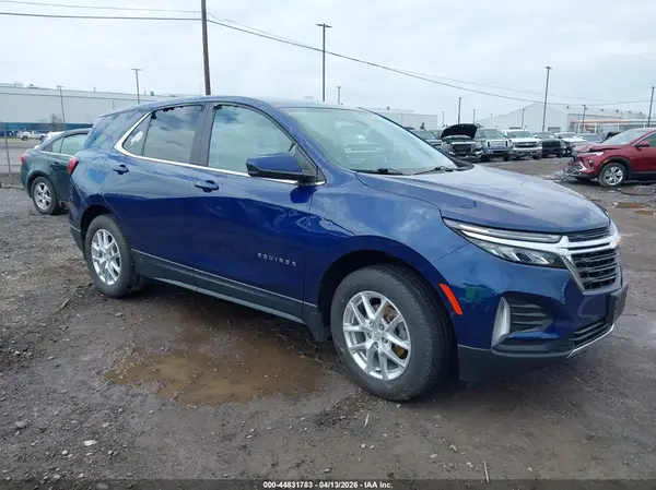 3GNAXUEV9NL180267 2022 CHEVROLET EQUINOX - Image 1