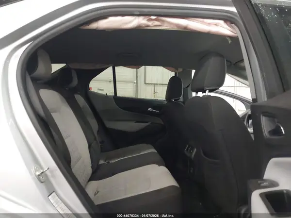 3GNAXUEV9NL187624 2022 CHEVROLET EQUINOX - Image 8