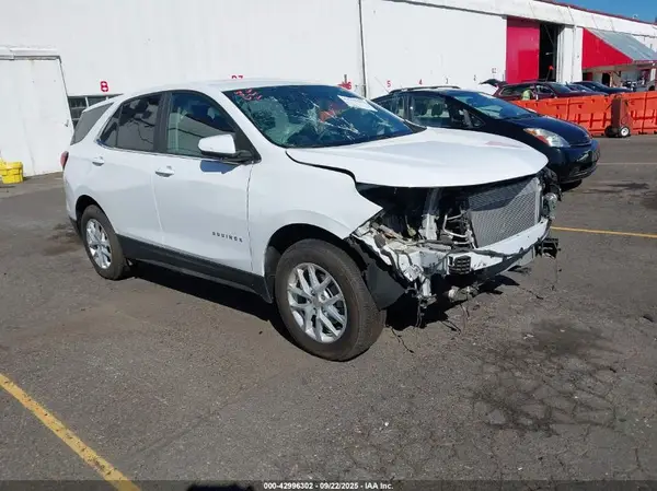 3GNAXUEV9NL194346 2022 CHEVROLET EQUINOX - Image 1