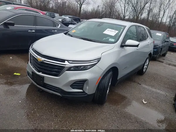 3GNAXUEV9NL204082 2022 CHEVROLET EQUINOX - Image 2