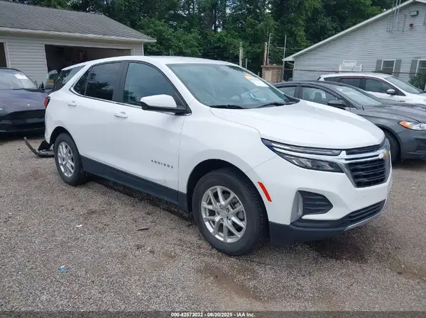 3GNAXUEV9NL222338 2022 CHEVROLET EQUINOX - Image 1