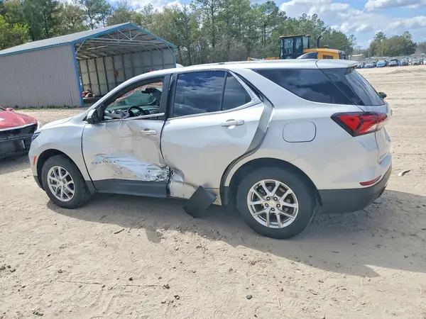 3GNAXUEV9NL230374 2022 CHEVROLET EQUINOX - Image 2