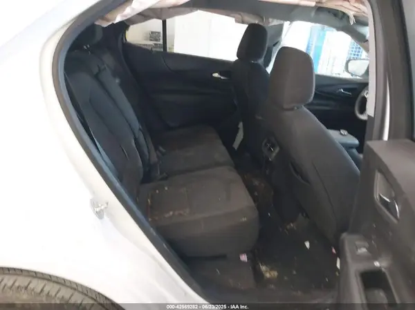 3GNAXUEV9NL248146 2022 CHEVROLET EQUINOX - Image 8
