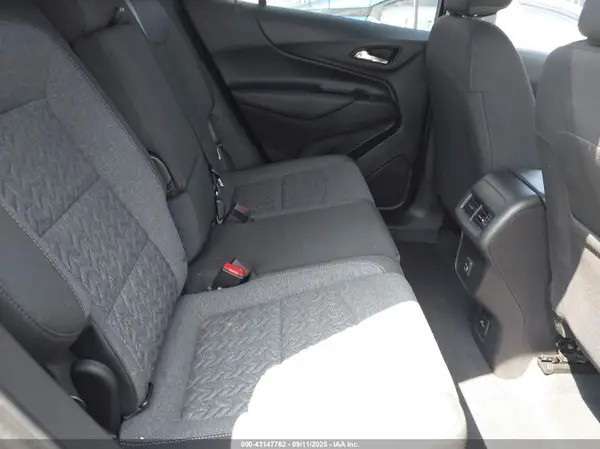 3GNAXUEV9NL248258 2022 CHEVROLET EQUINOX - Image 8