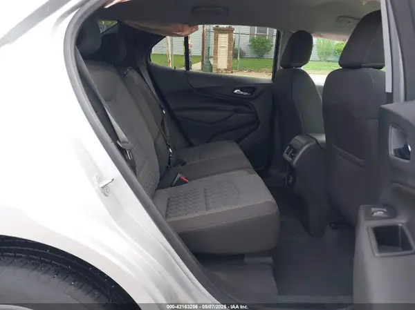 3GNAXUEV9NL250639 2022 CHEVROLET EQUINOX - Image 8