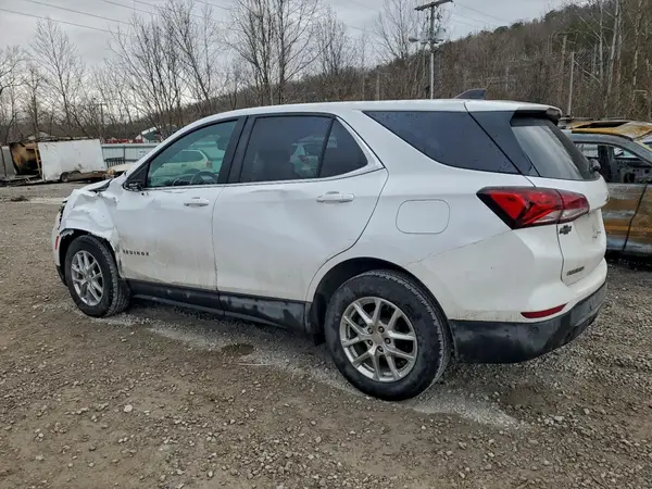 3GNAXUEV9NL261379 2022 CHEVROLET EQUINOX - Image 2