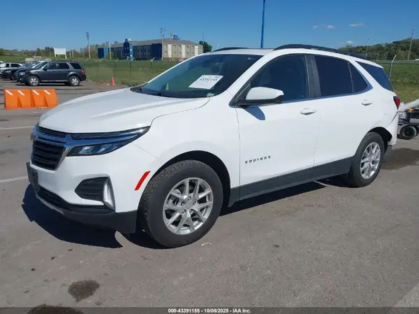 3GNAXUEV9NL299274 2022 CHEVROLET EQUINOX - Image 2