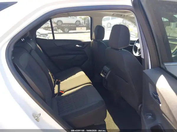 3GNAXUEV9NL299274 2022 CHEVROLET EQUINOX - Image 8