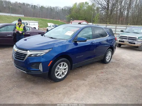 3GNAXUEV9NL303808 2022 CHEVROLET EQUINOX - Image 2