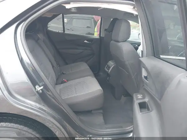 3GNAXUEV9NS189413 2022 CHEVROLET EQUINOX - Image 8