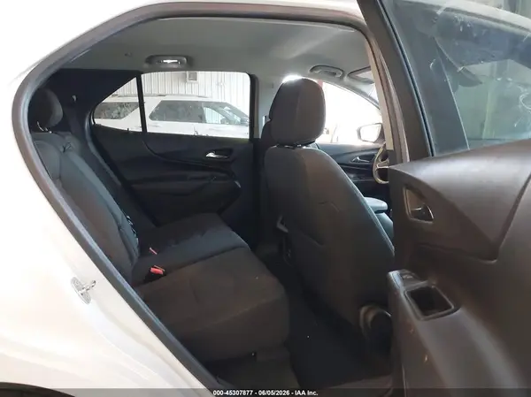 3GNAXUEVXKL120784 2019 CHEVROLET EQUINOX - Image 8
