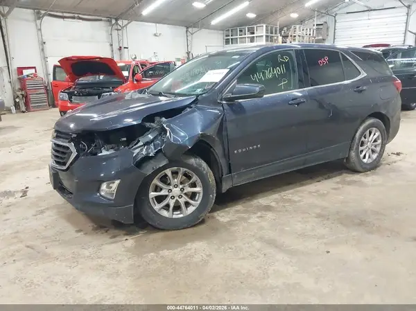3GNAXUEVXKL264612 2019 CHEVROLET EQUINOX - Image 2